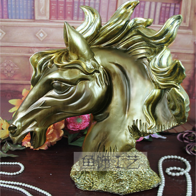 工艺与商机并存 解析大号马头树脂工艺品的市场潜力