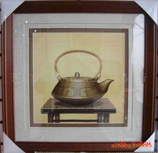 巧手凝匠心，礼韵传情意——浅谈工艺礼品的艺术价值与情感内涵