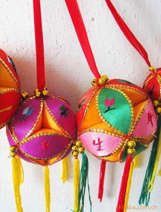 工艺礼品 匠心独运，礼传情意